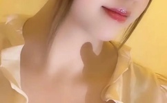 美女脱内衣禁黄止18以下免费